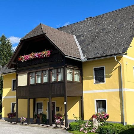 Privatzimmer Familie Pair/Schmoll Spital am Semmering Luaran gambar