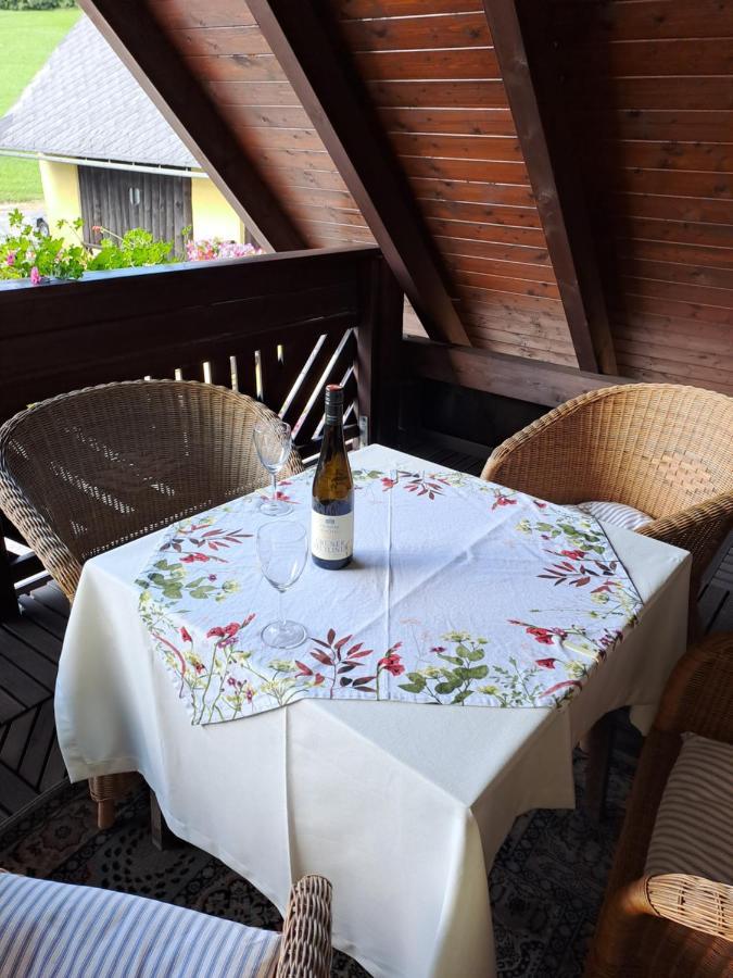 Privatzimmer Familie Pair/Schmoll Spital am Semmering Luaran gambar