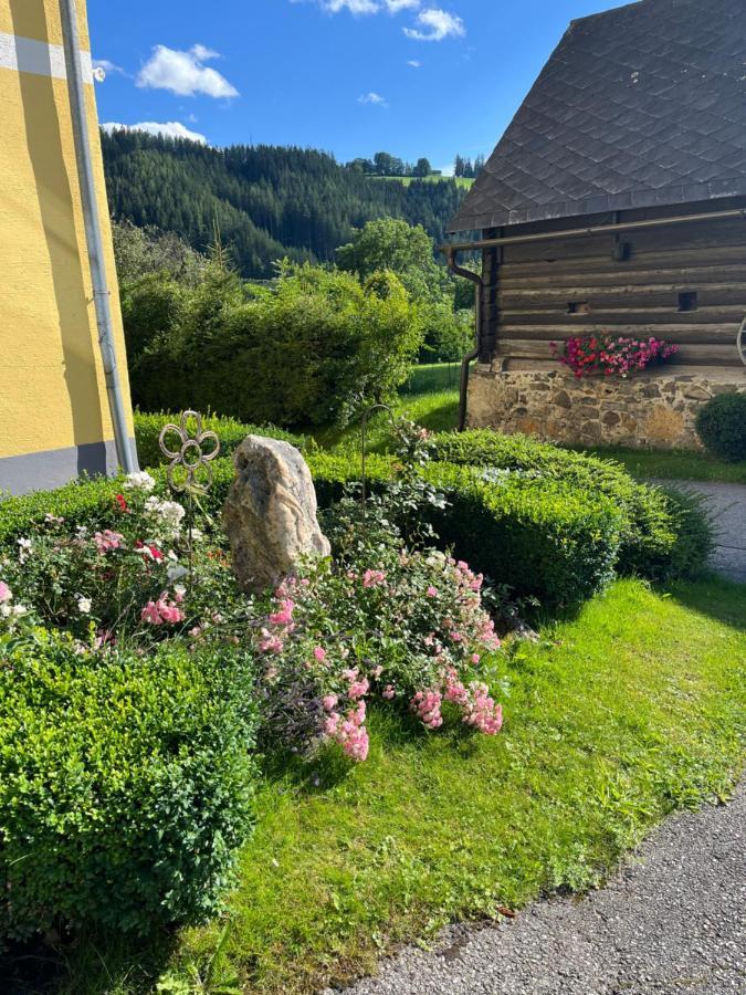 Privatzimmer Familie Pair/Schmoll Spital am Semmering Luaran gambar